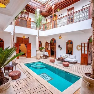 4* Riad Adika &